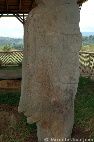 statue4b