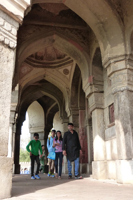 5isa-khan-galerie1