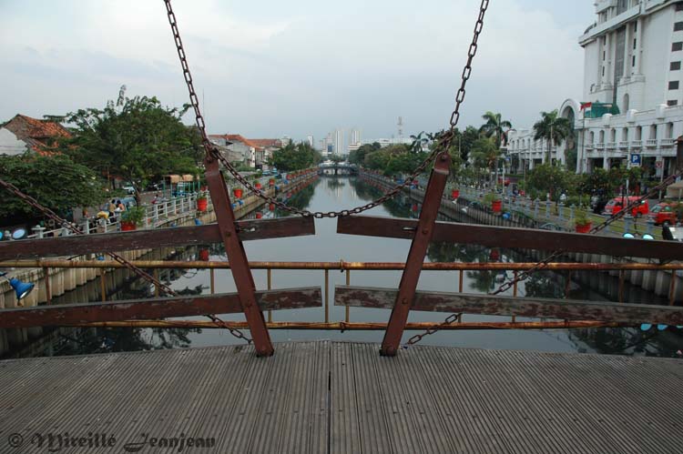 batavpont3