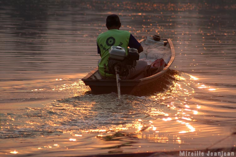 boat-mkg1