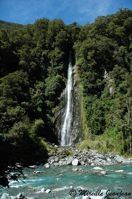 thunder-creek-falls