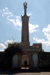 mémorial lac Anosy
